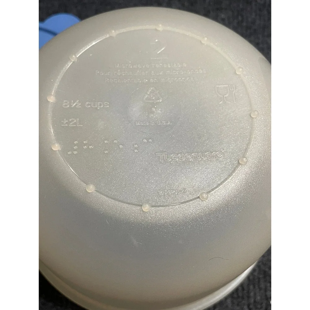 Tupperware crystalwave microwaveable
